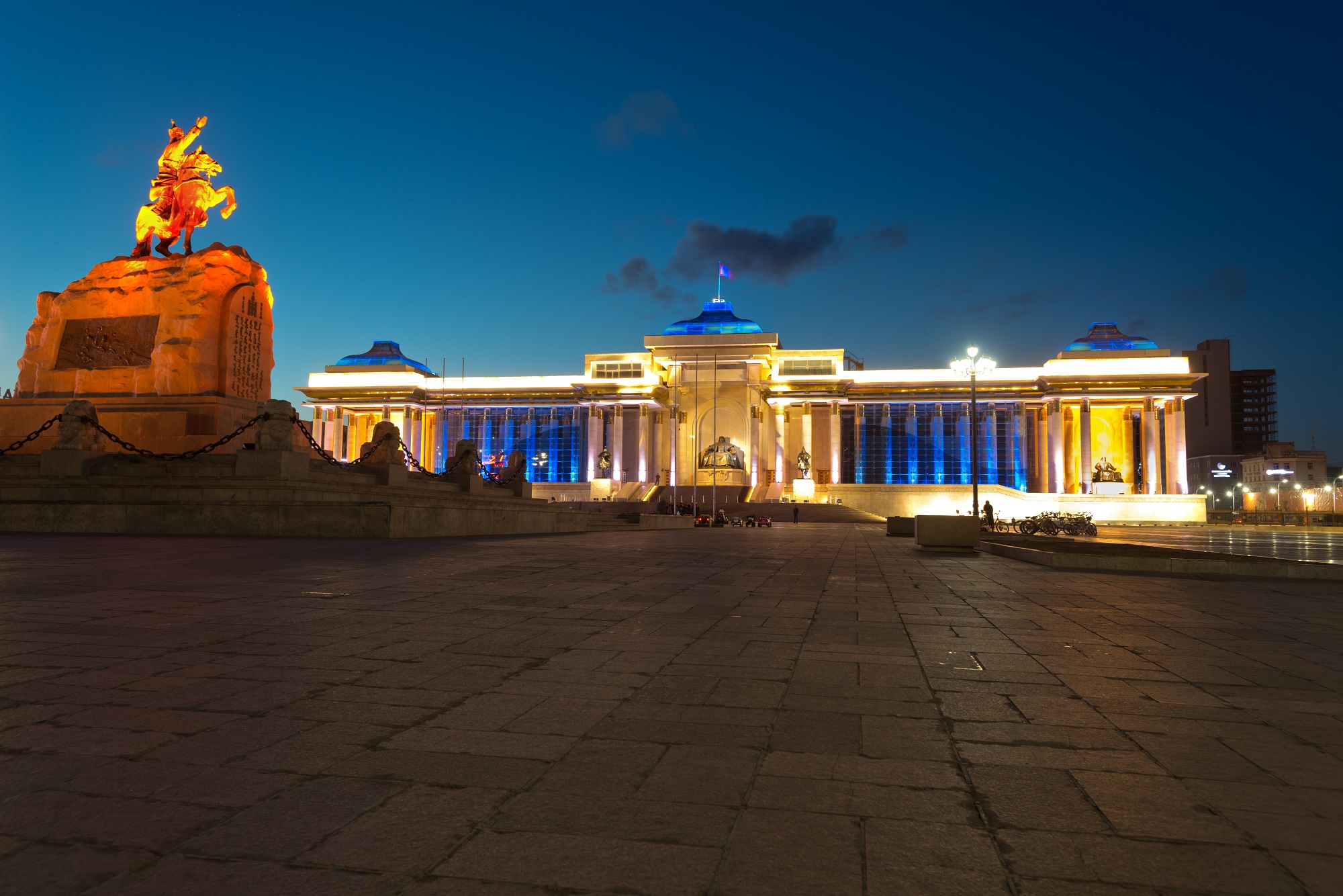 Mongolia, Ulan Bator, Sukhbaatar square, Louis Vuitton shop