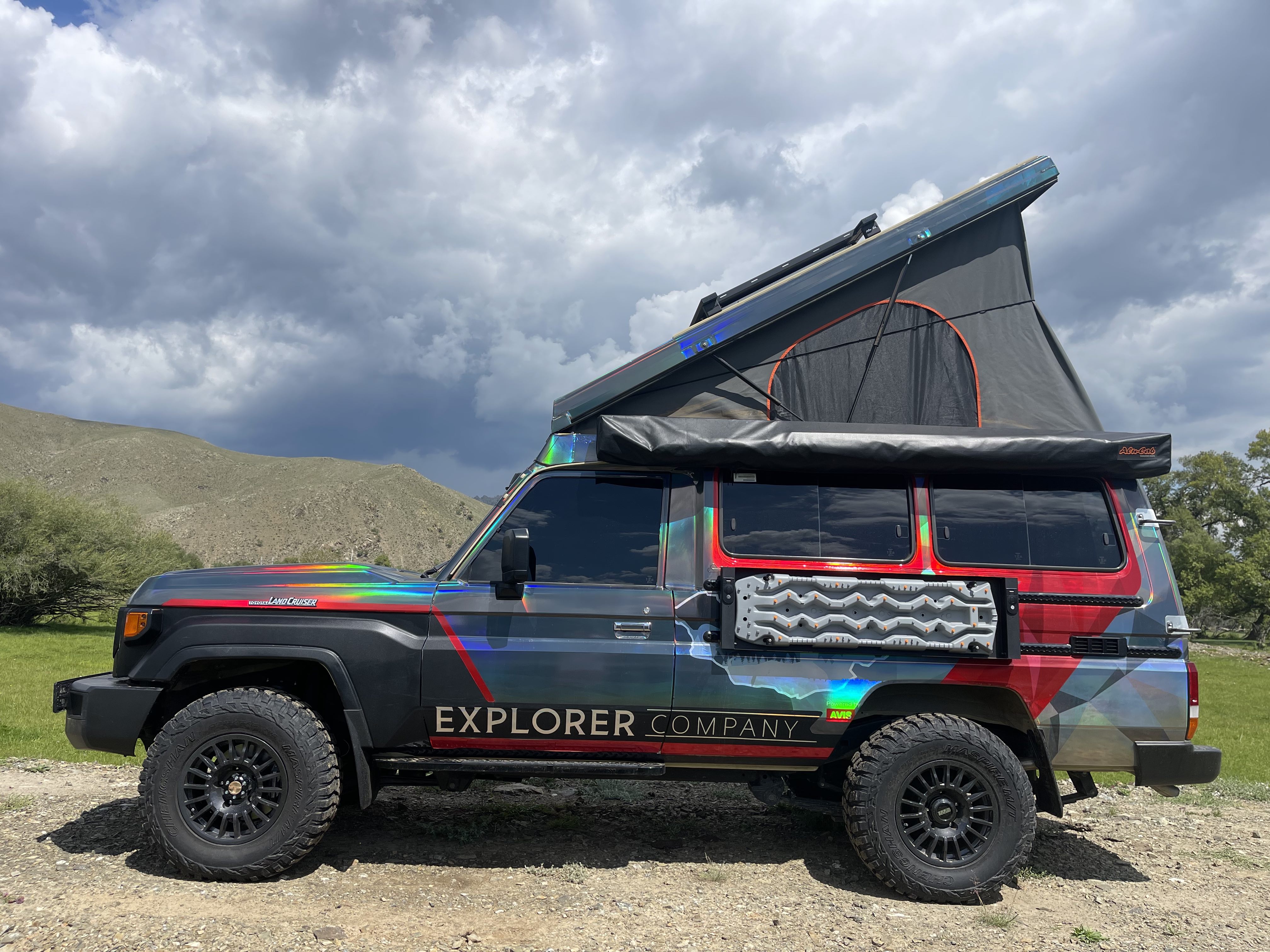 Adventure self drive trip with rental car in Mongolia