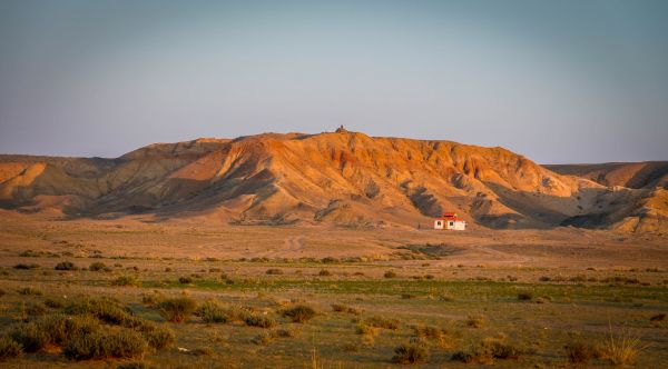 Burdene Bulag Oasis Dornogobi