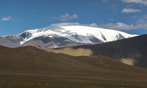 Tsambagarav Mountain 