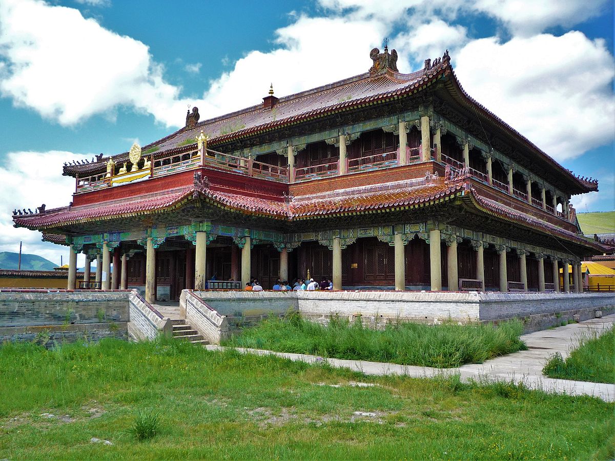 Kharhorin - Shankh monastery - Nomad family