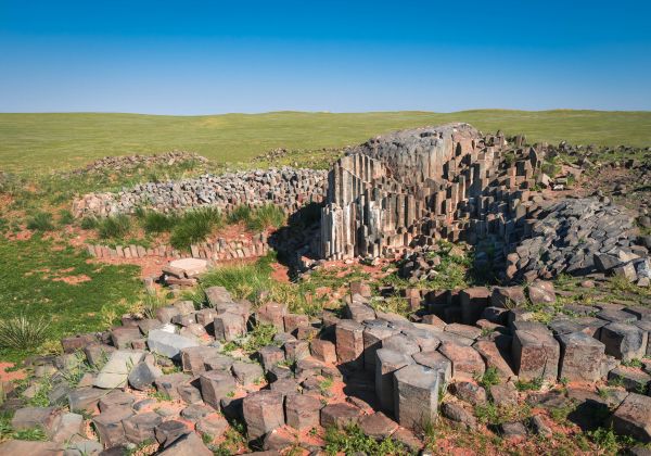 Tsonj Rock in Dornogobi