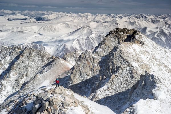 Munkh Saridag Mountain