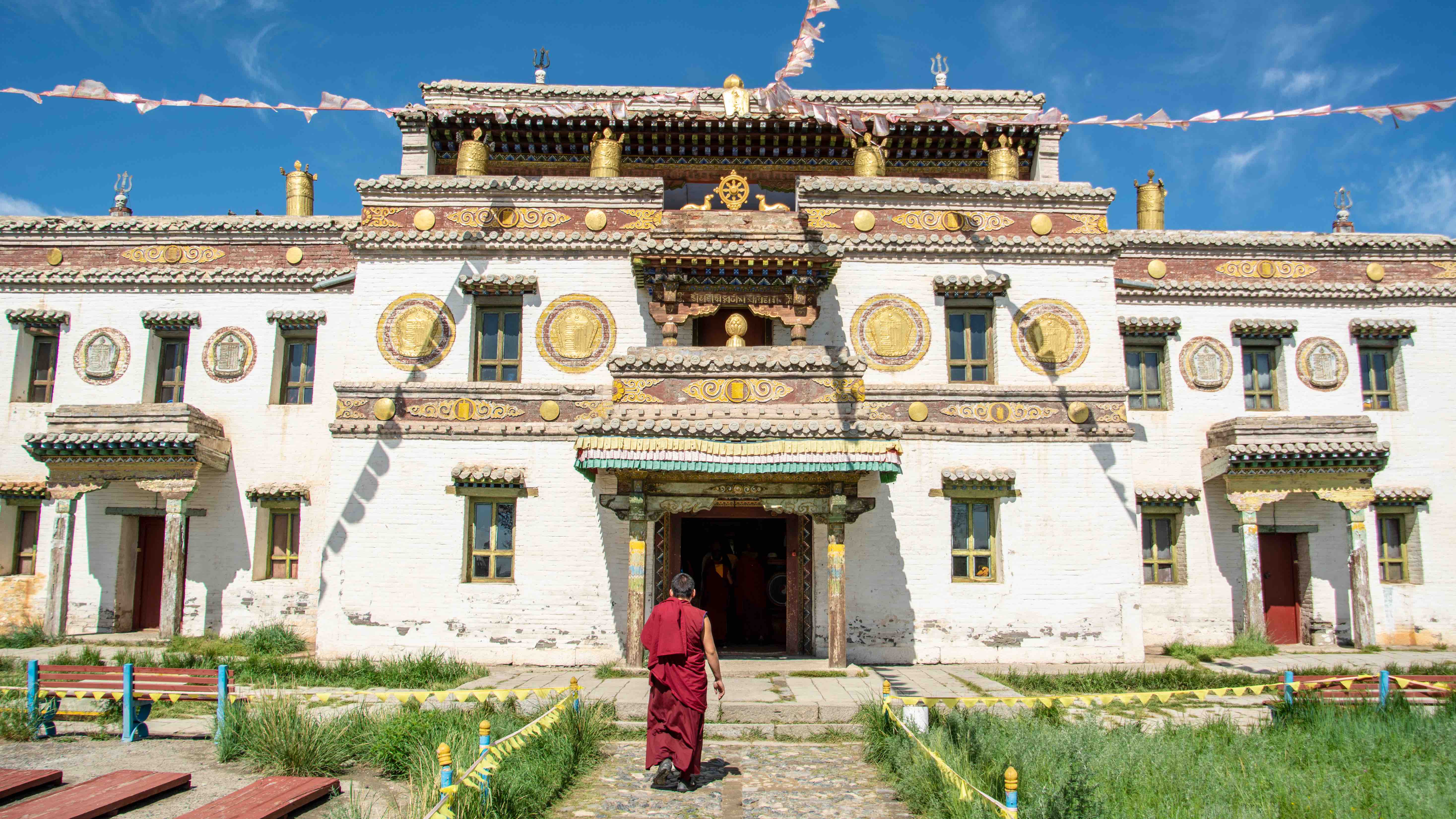 Buddhism in Mongolia - Escape To Mongolia