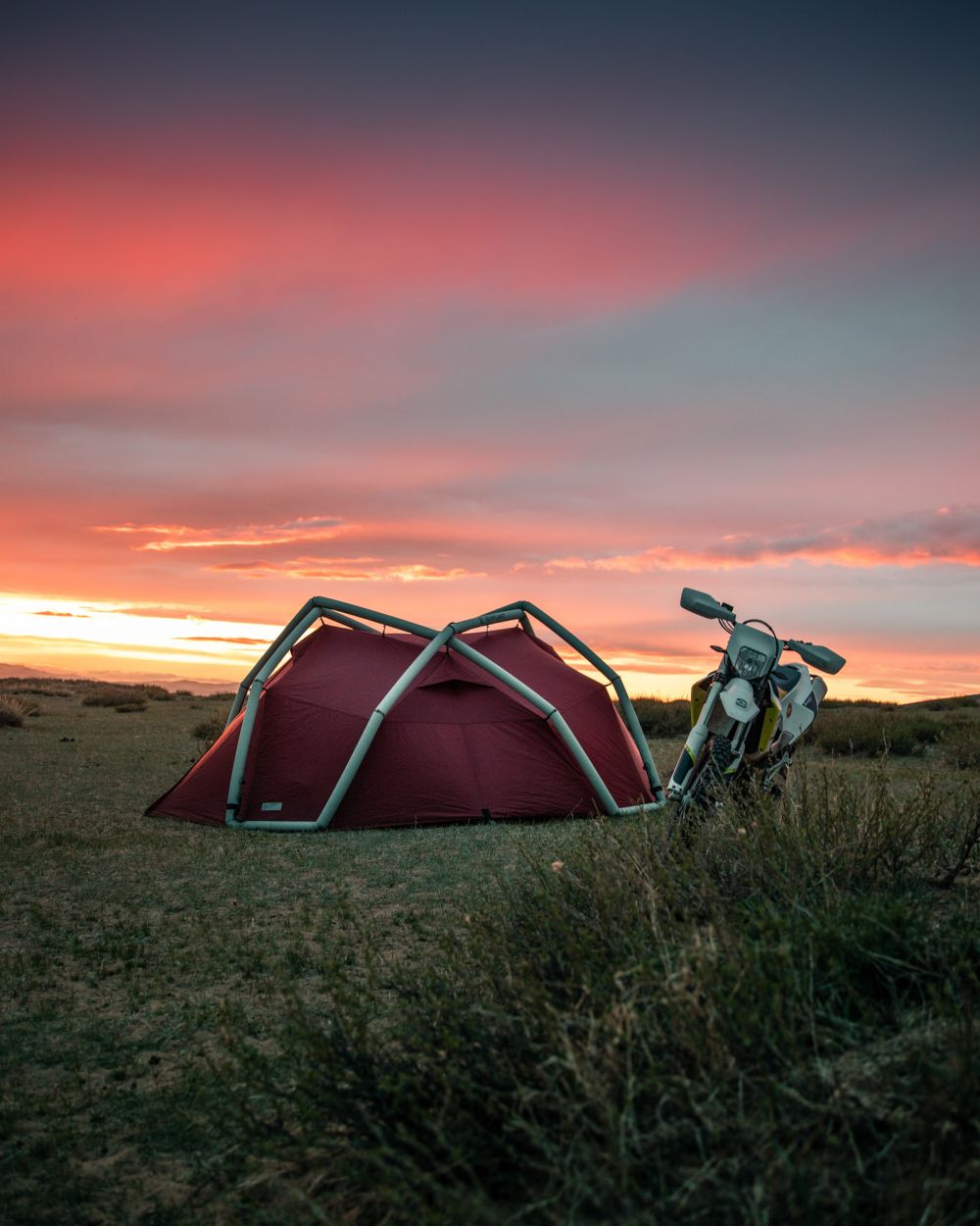 © Photograph from Follow The Tracks by Max Muench